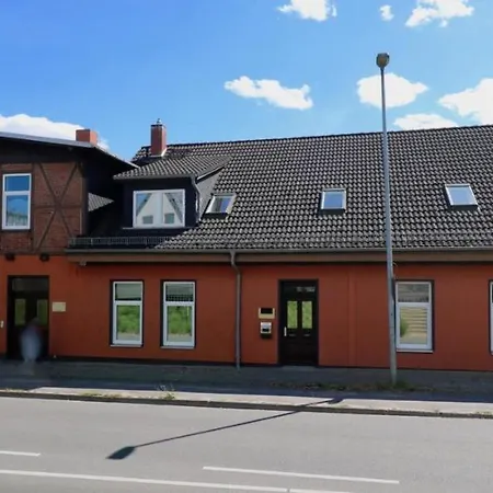 Apartment Zentrumsnahes Wohnen In Der Alten Schule Am Schwerin (Mecklenburg-Vorpommern)
