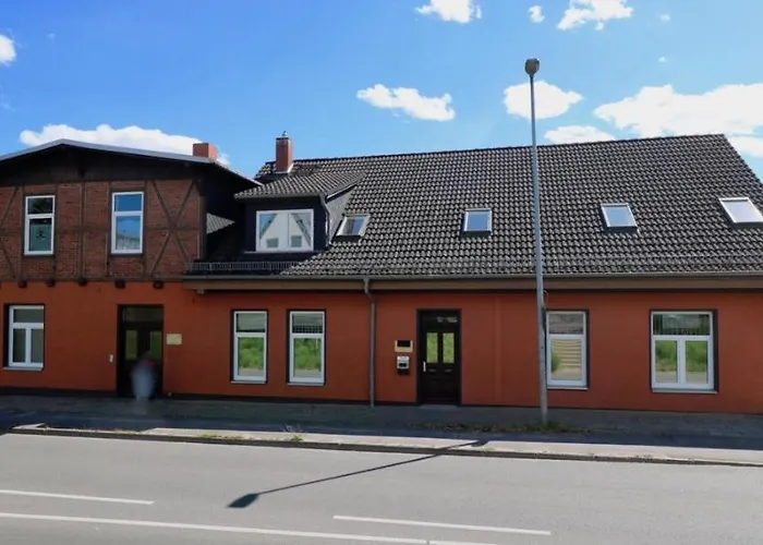 Apartment Zentrumsnahes Wohnen In Der Alten Schule Am Schwerin (Mecklenburg-Vorpommern)